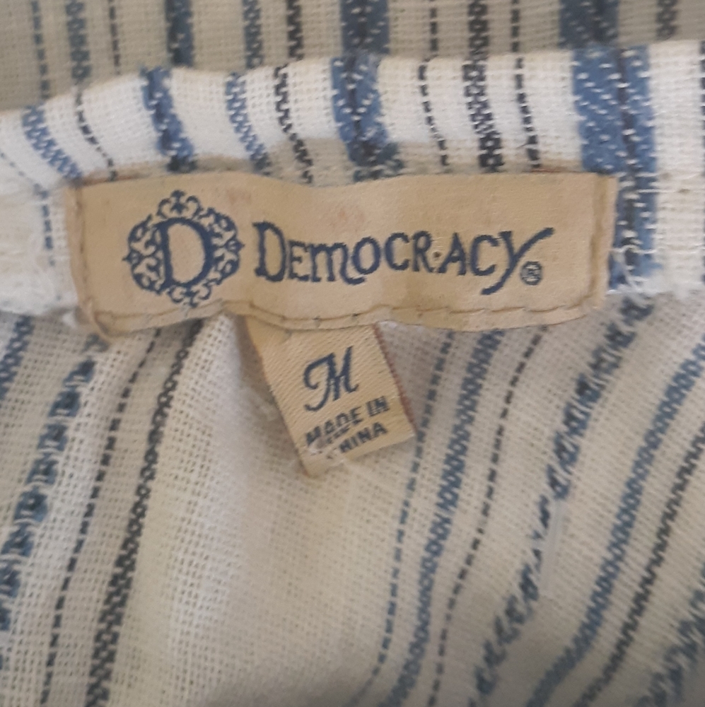 Democracy linen embroidery blouse top medium *E - Picture 4 of 6